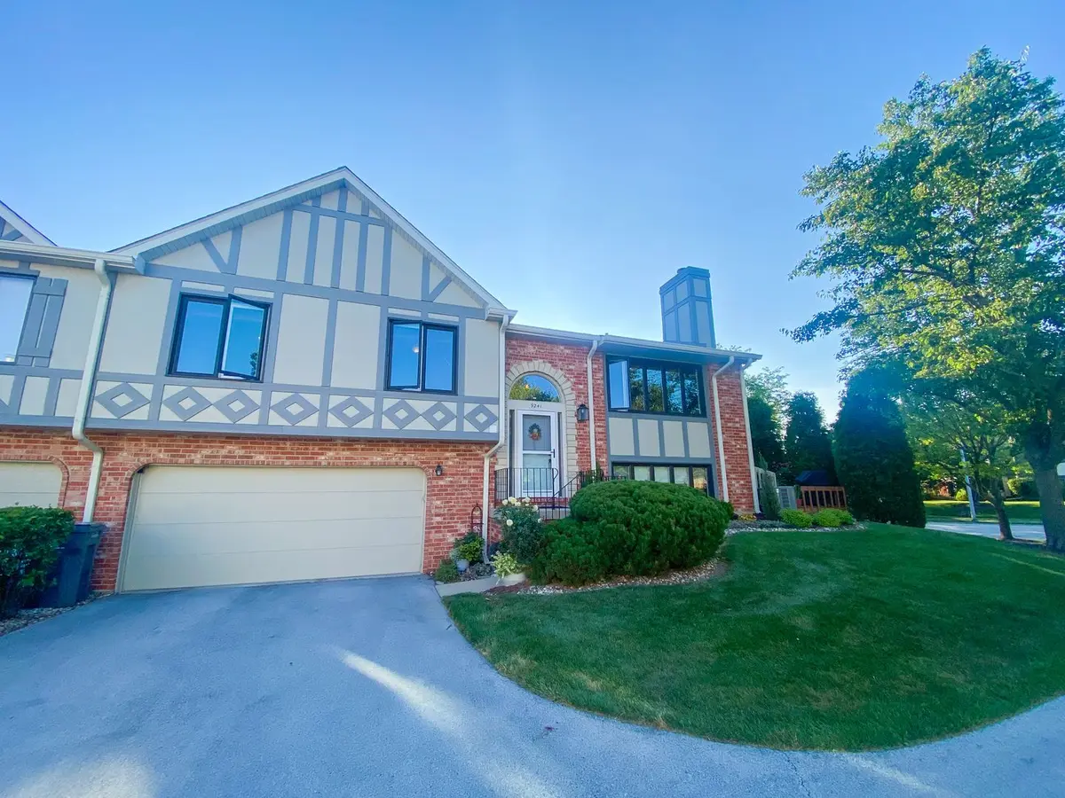 9241 Windsor Parkway