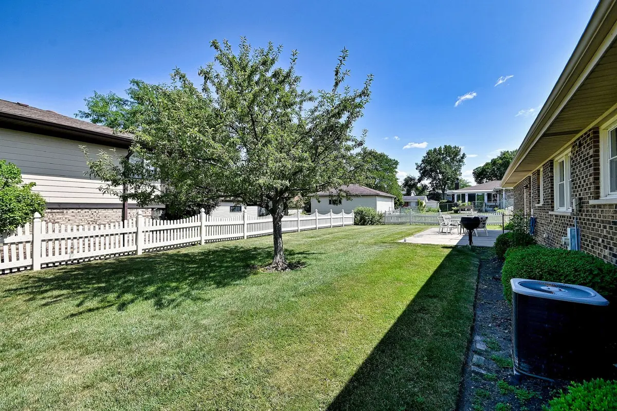497 JULIE Drive