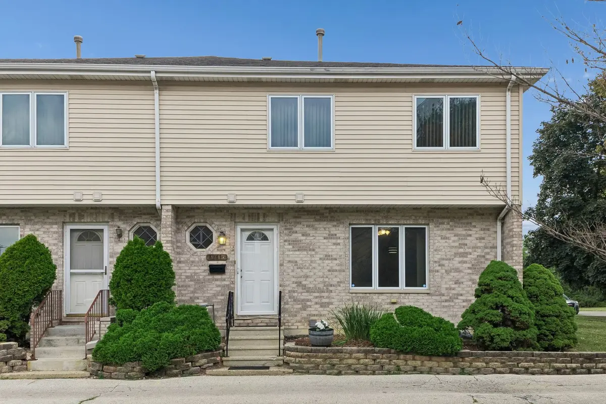 4241 Lindenwood Drive