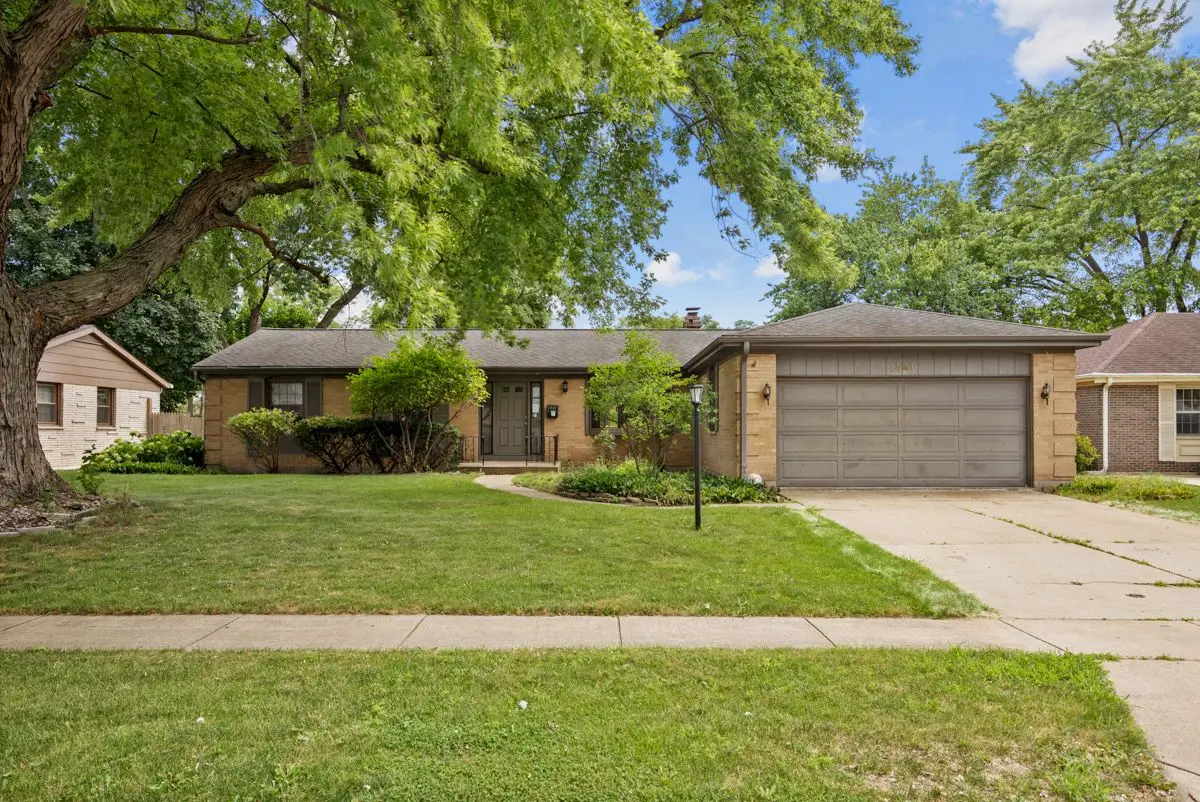 1441 Maple Lane