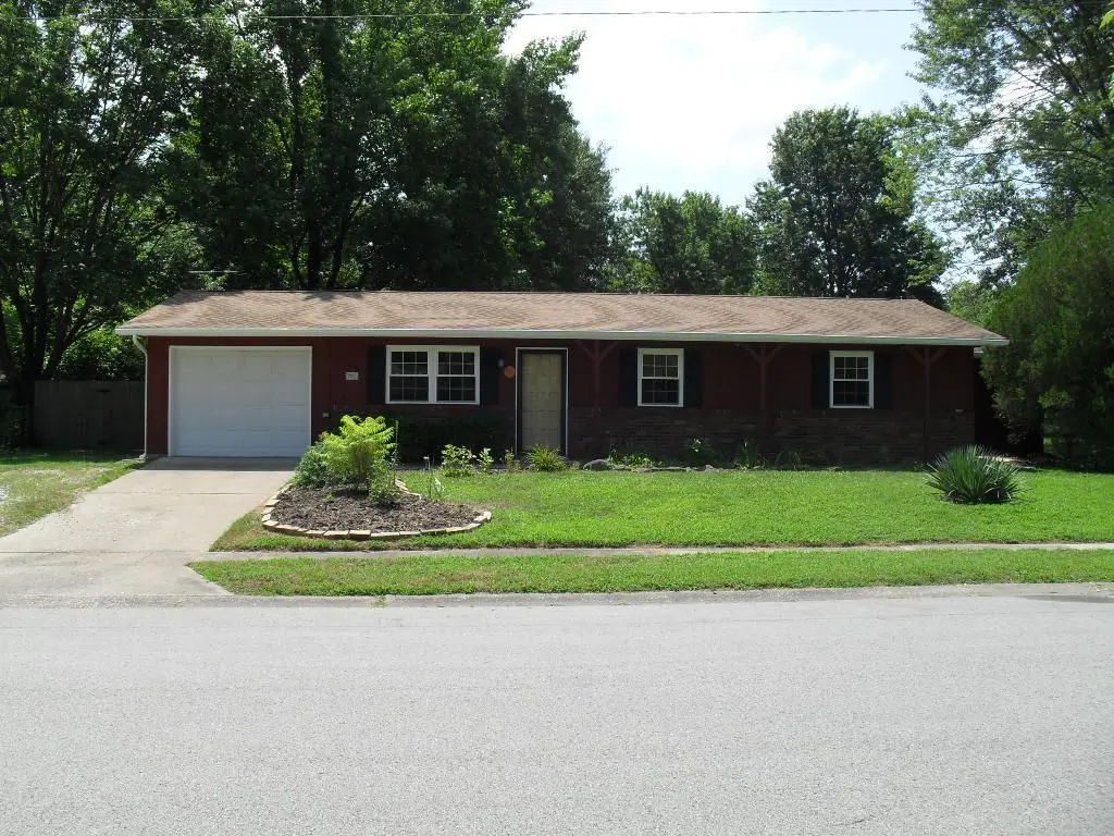 2105 W Partridge Lane