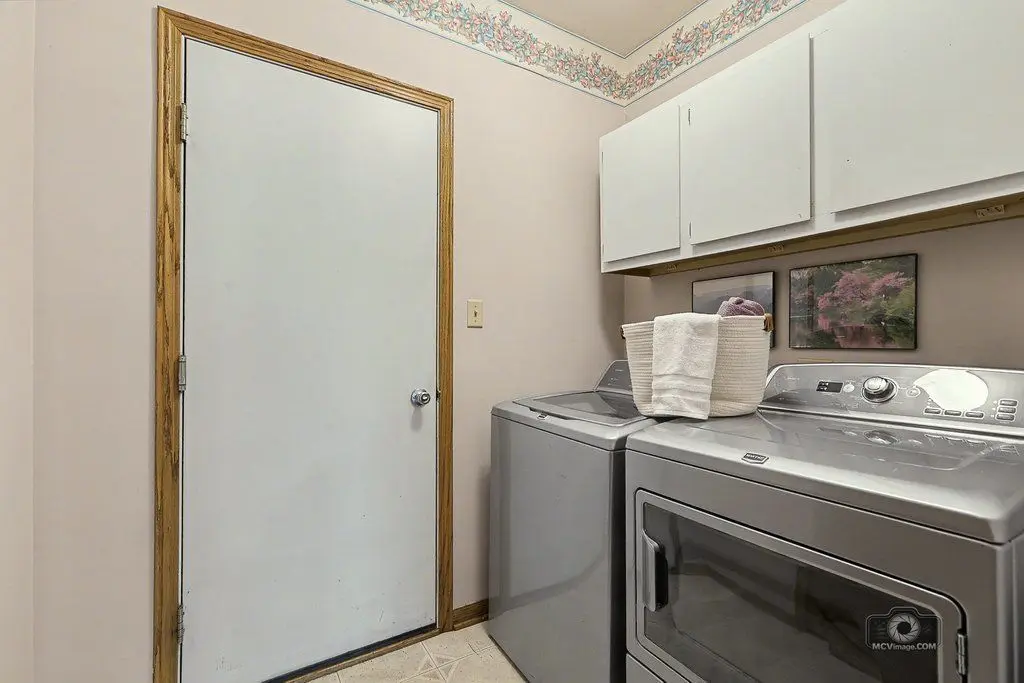 5122 Tomcin Trail