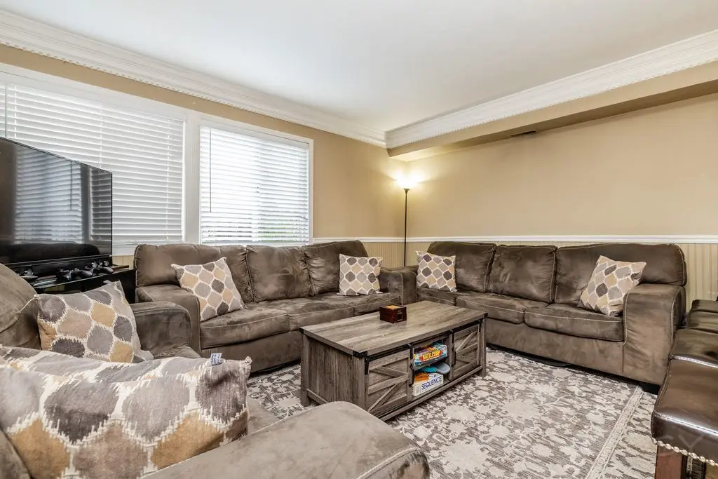2016 Raleigh Place