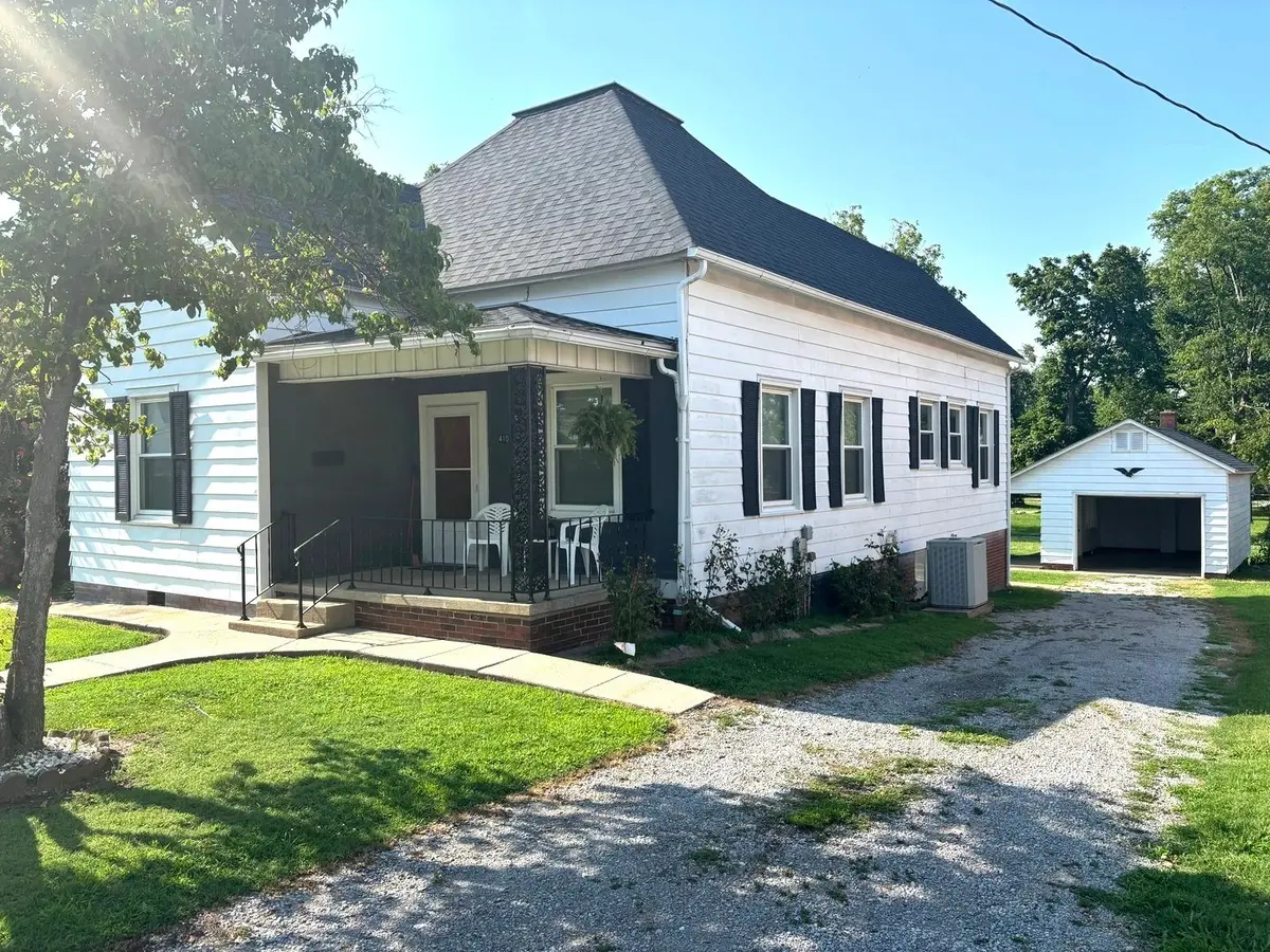 410 E Locust Street