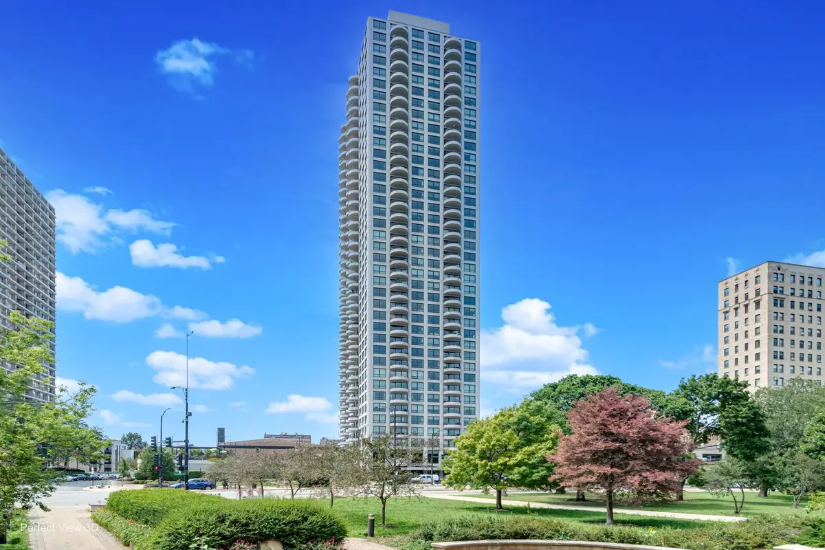 2020 N Lincoln Park