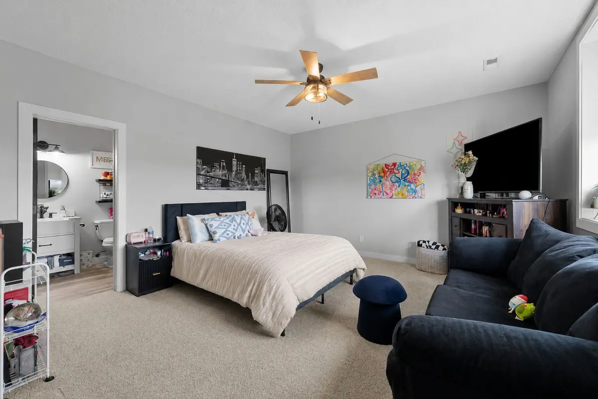 375 Ruby Court