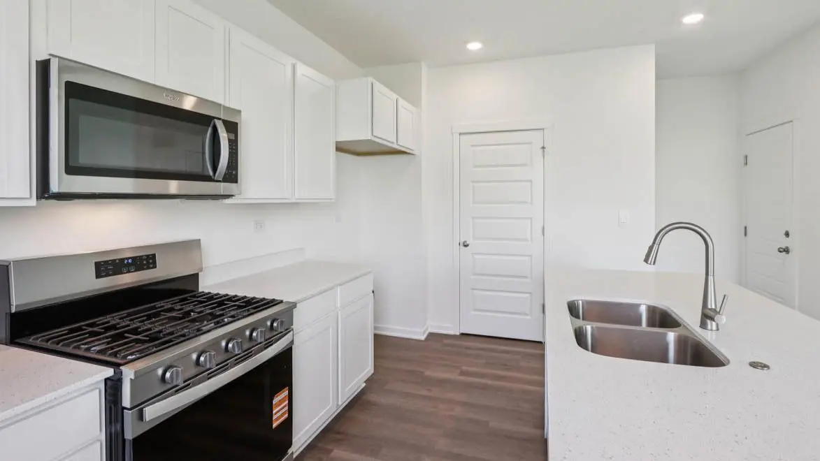 985 Emerald Drive