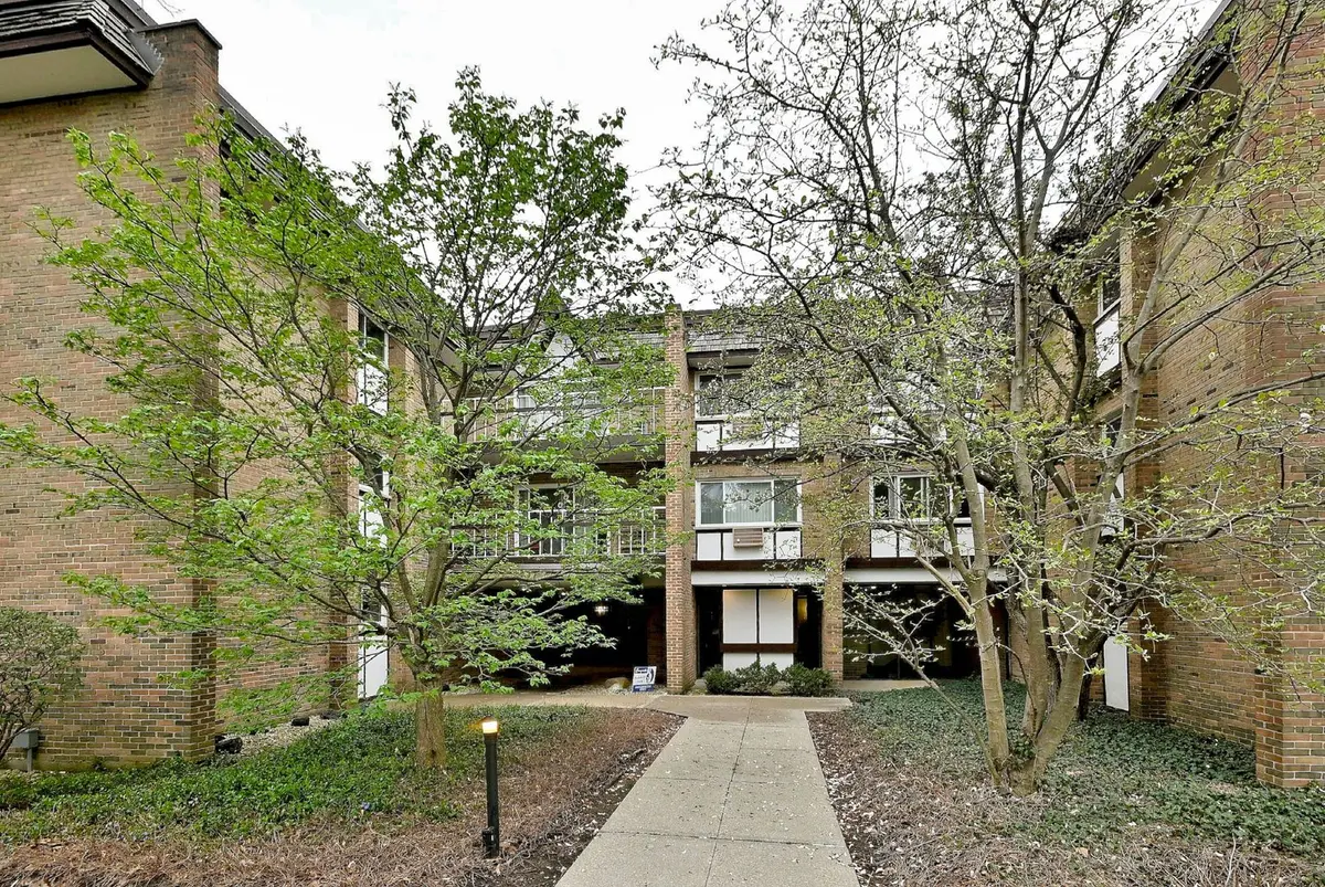 360 Claymoor Avenue