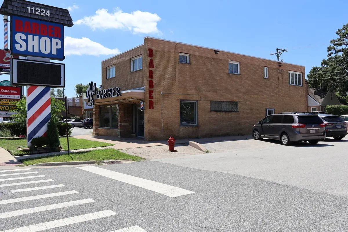 11224 S Harlem Avenue