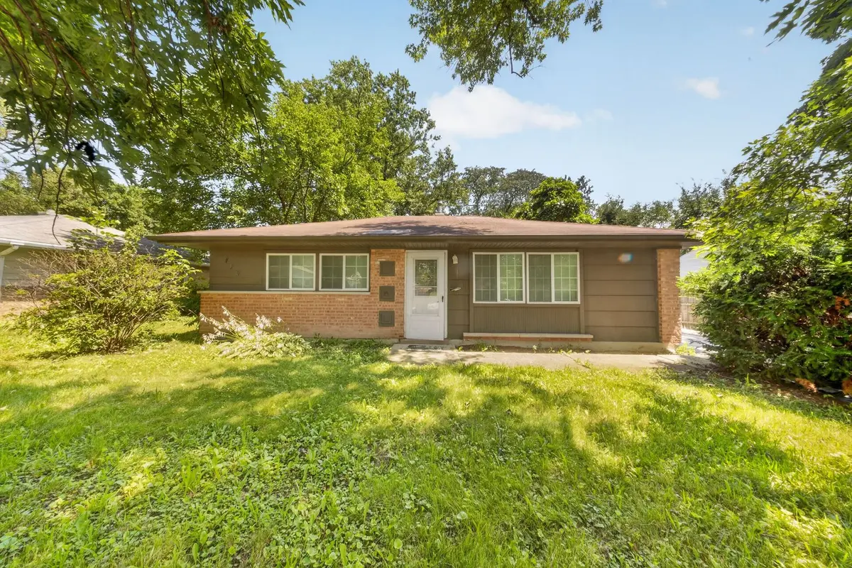 415 Shabbona Drive