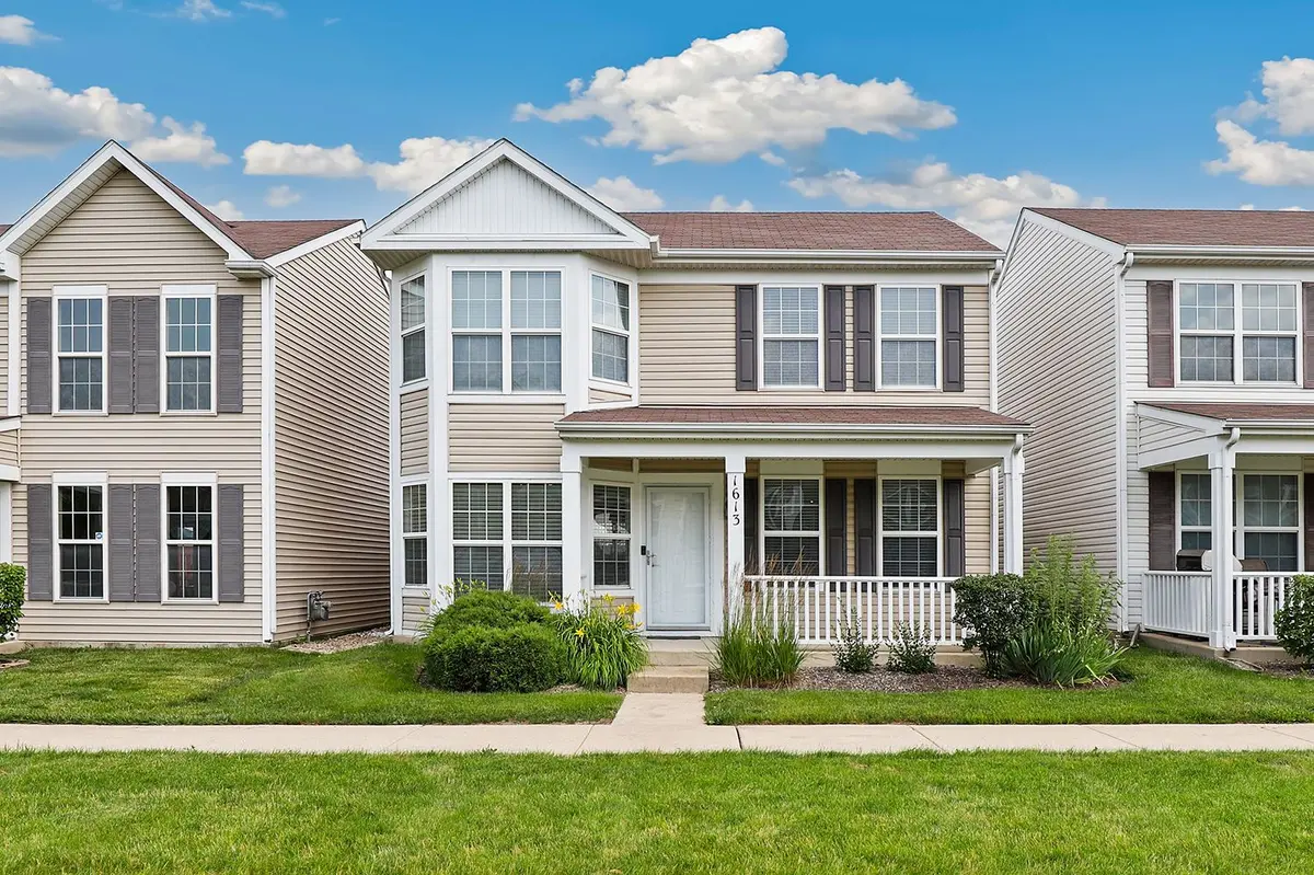 1613 Victoria Park Circle