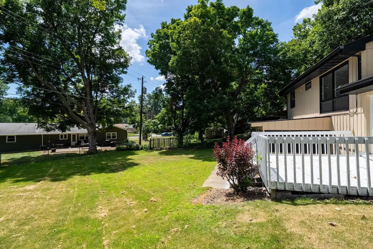 15 Kingswood Drive