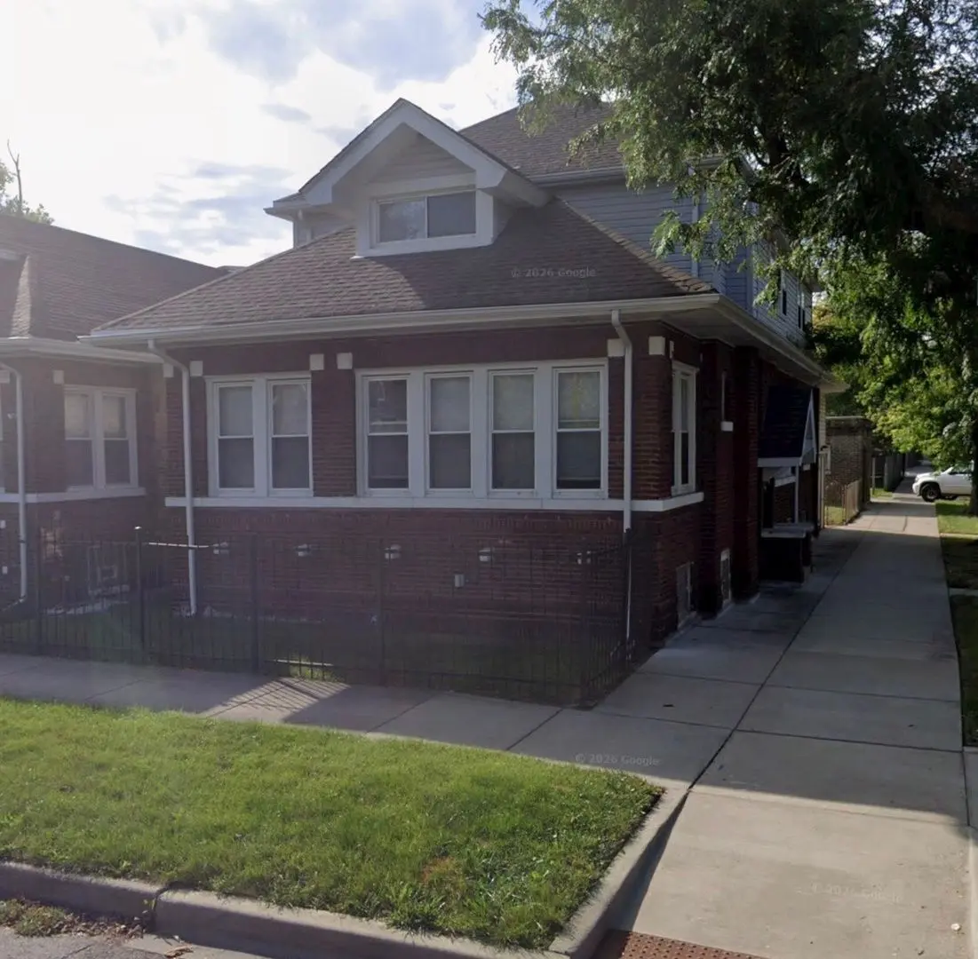 1401 E 72nd Place