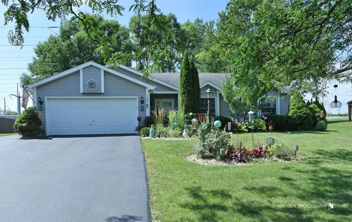 1525 Southport Court