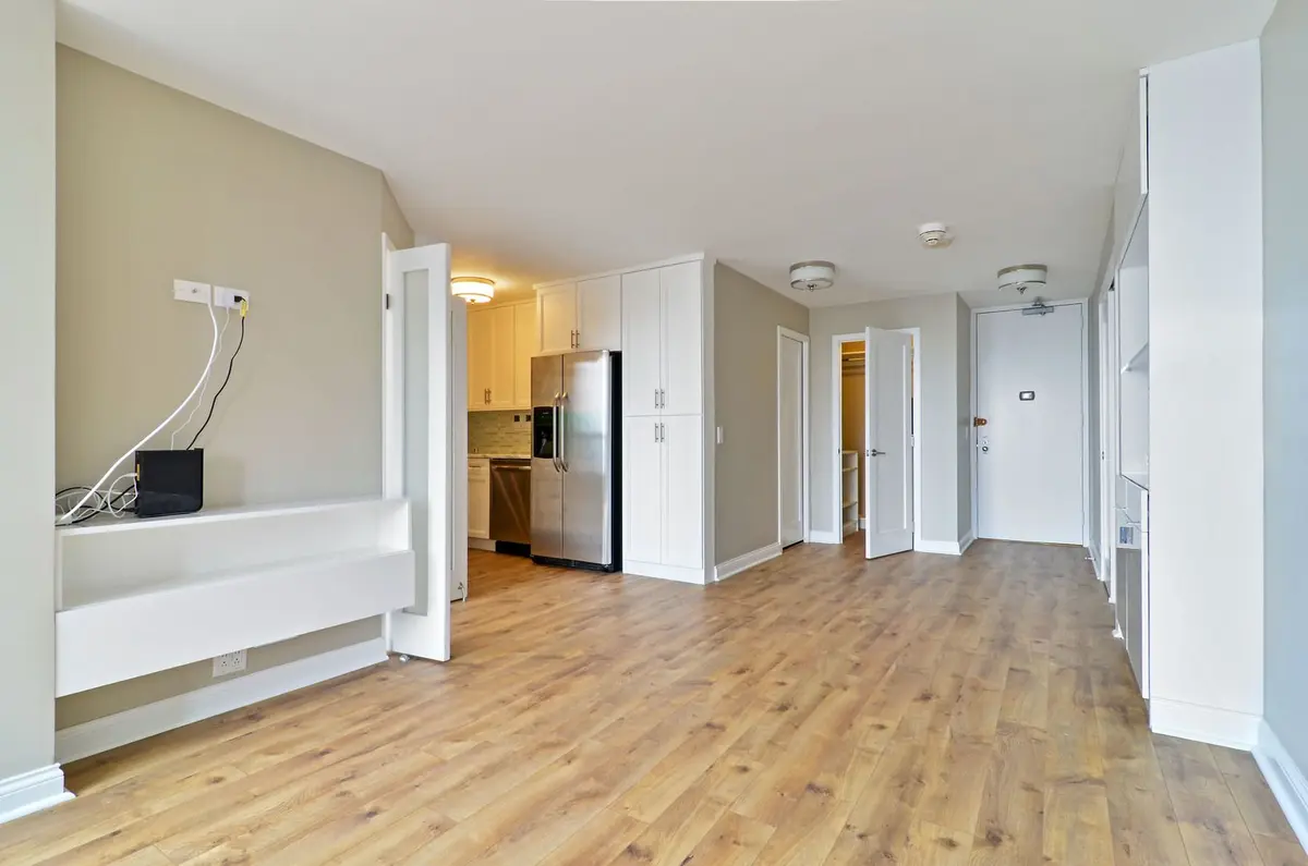 405 N WABASH Avenue