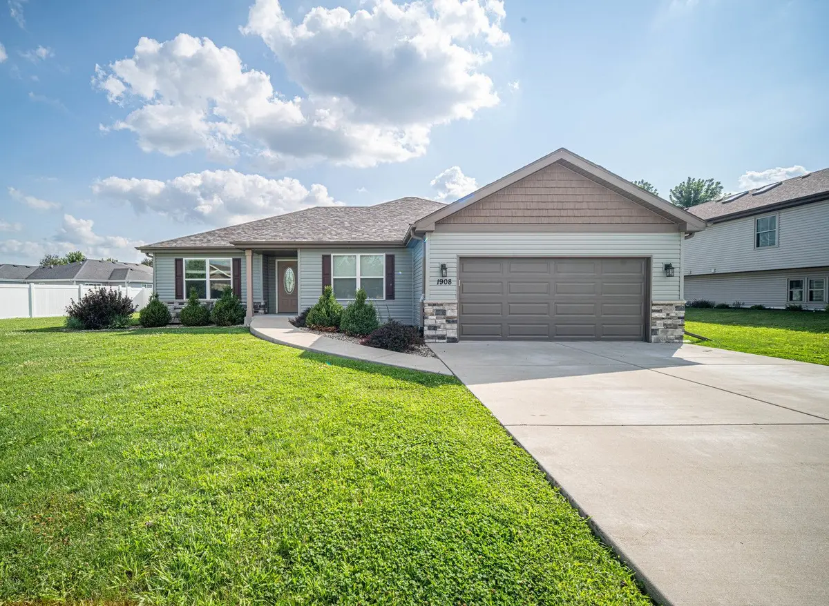 1908 Willow Brook Drive