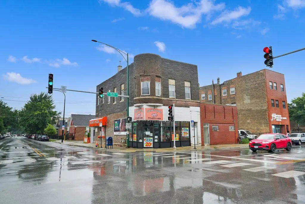 2001 W 35th Street
