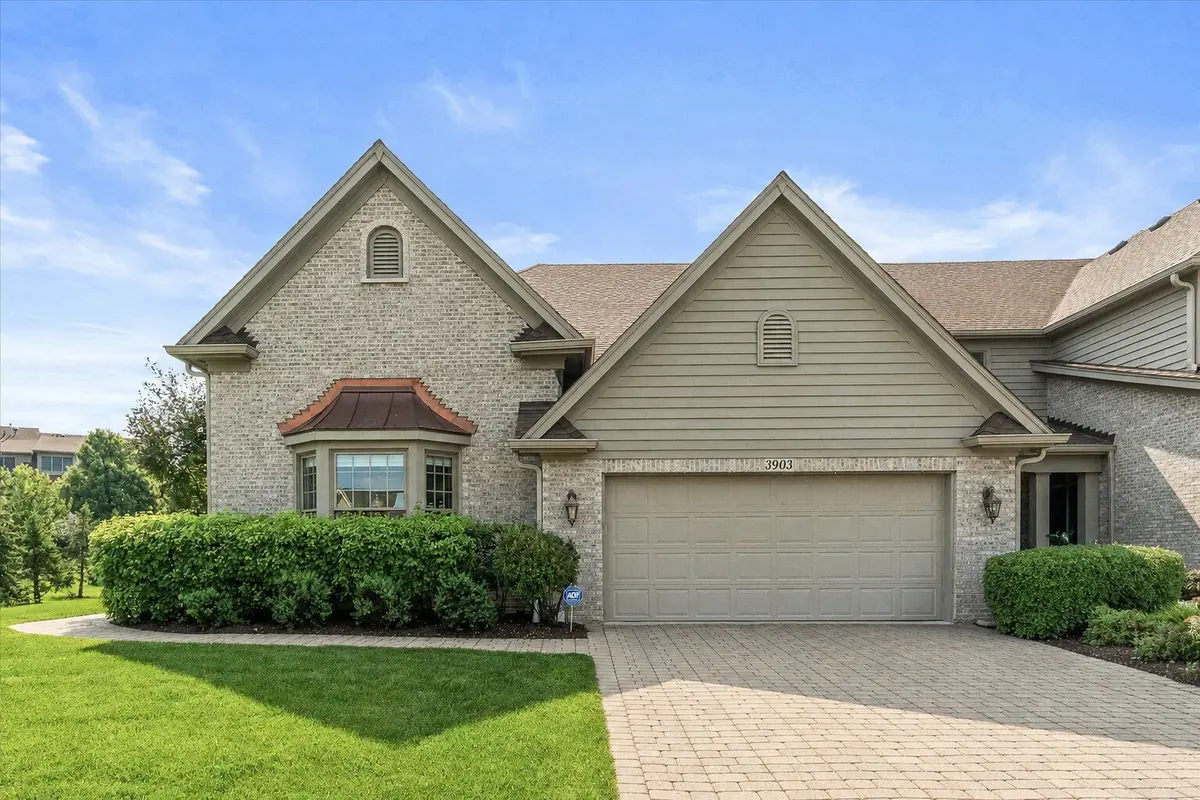 3903 Ridge Pointe Drive