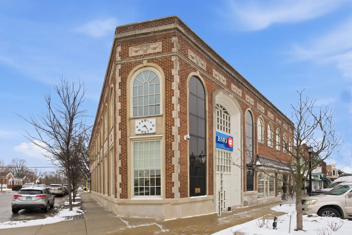 901 Burlington Avenue