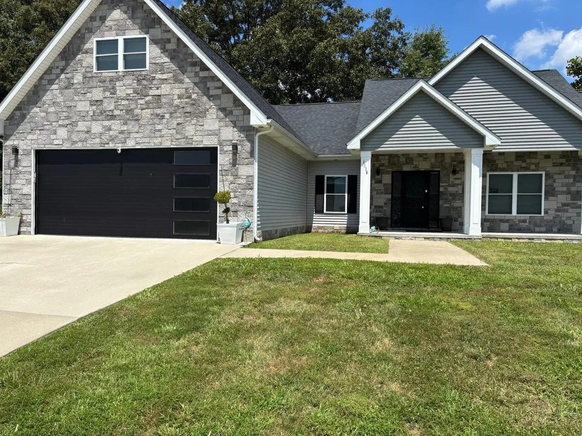 1114 Glory Lane