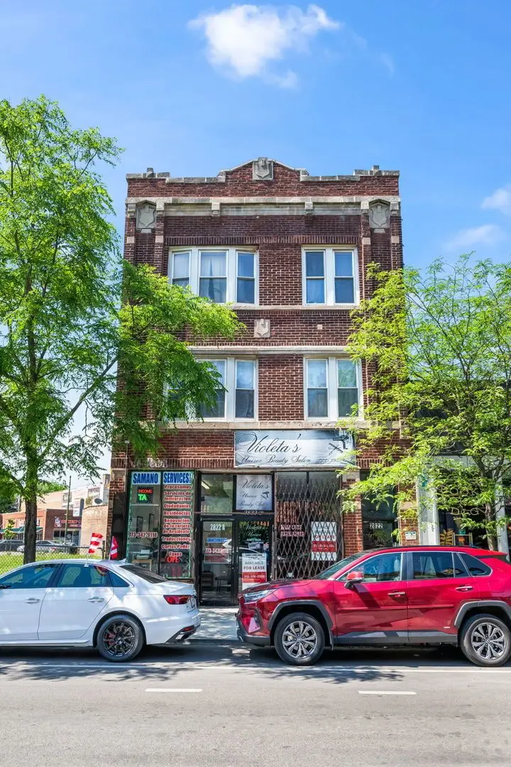 2822 N Milwaukee Avenue
