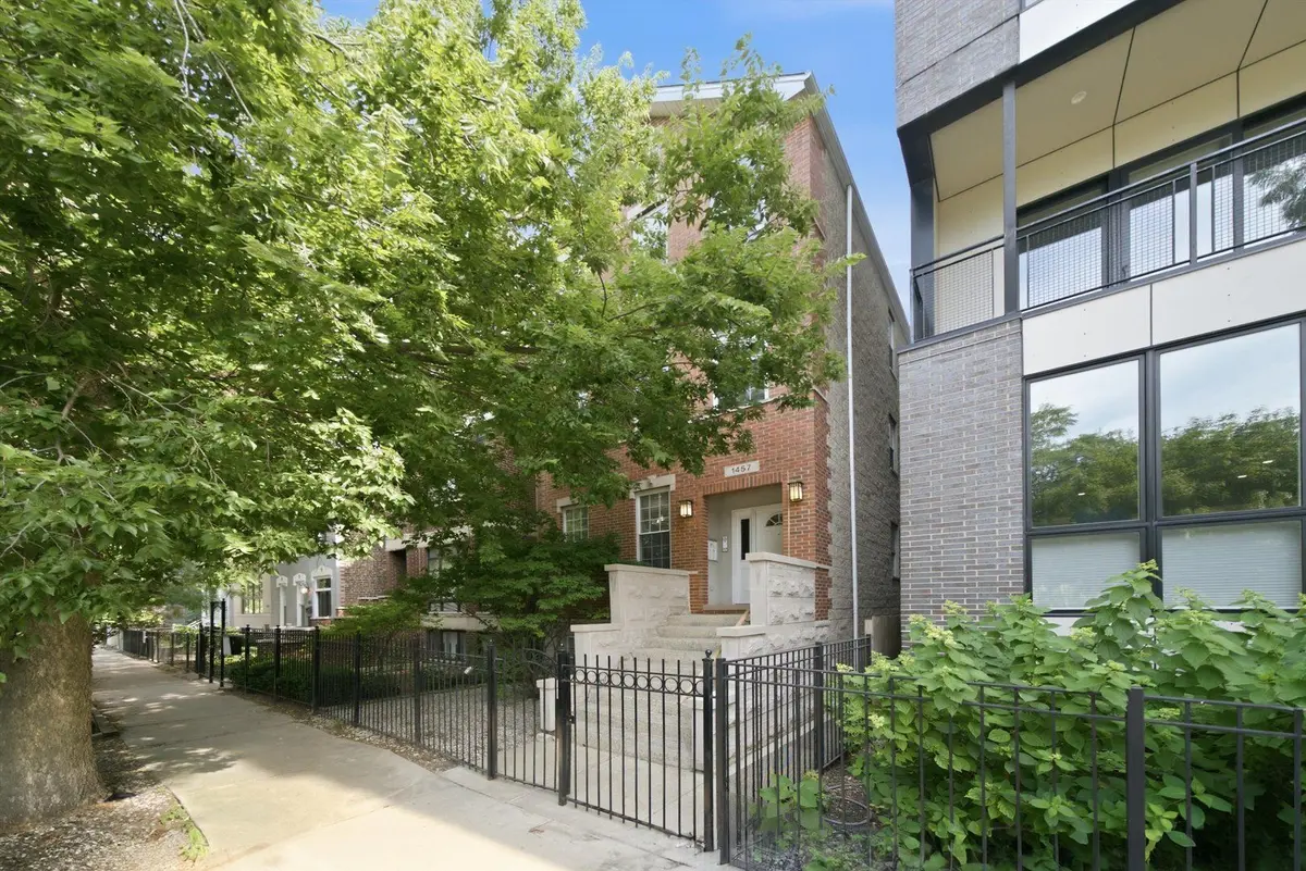 1457 W Fry Street