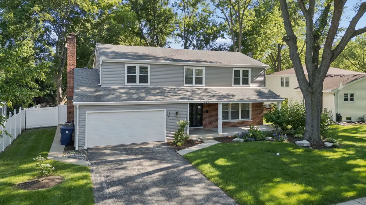 1249 STONEGATE Road