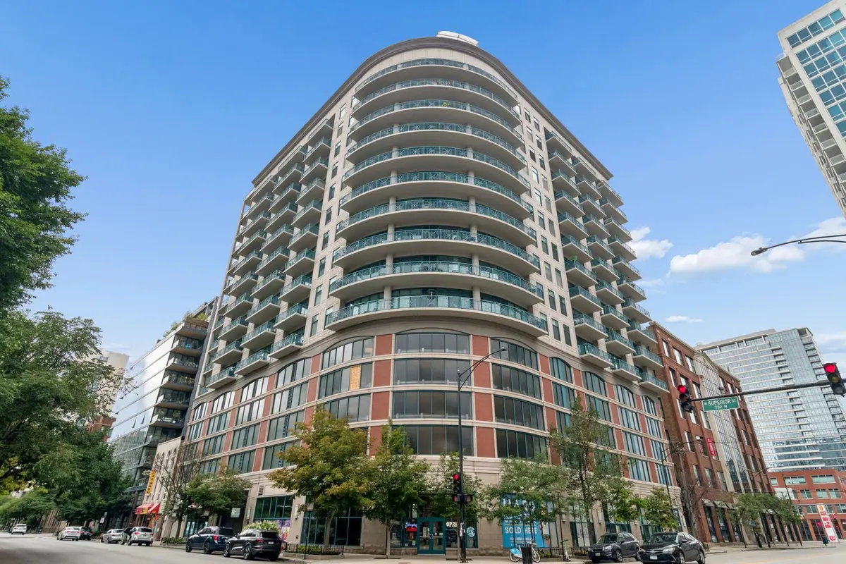 340 W Superior Street