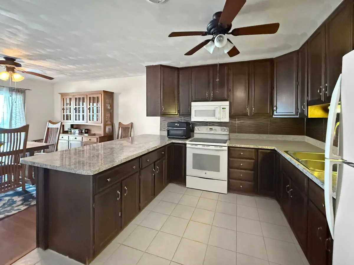 3150 W Carthage Drive