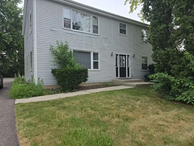 489 Eisenhower Street