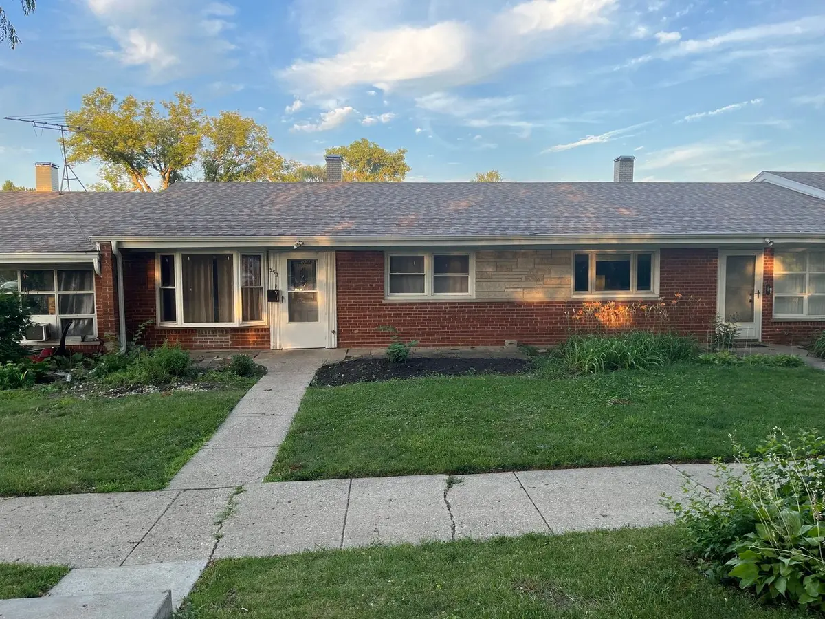 552 W Palatine Road