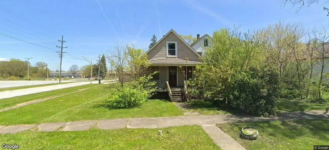1303 Portland Avenue