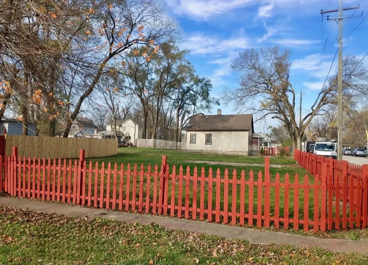 727 Elmer Street