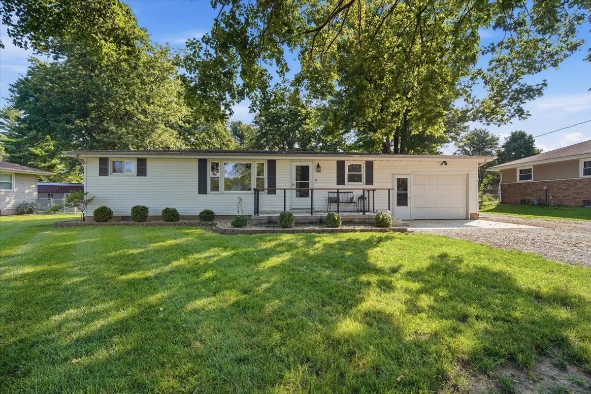 1524 Hickory Point Road