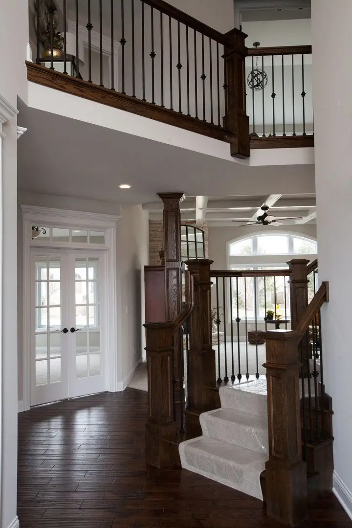 877 Claridge Drive