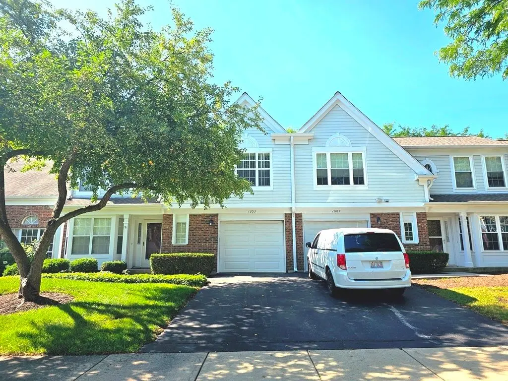 1605 W PORTSMITH Lane