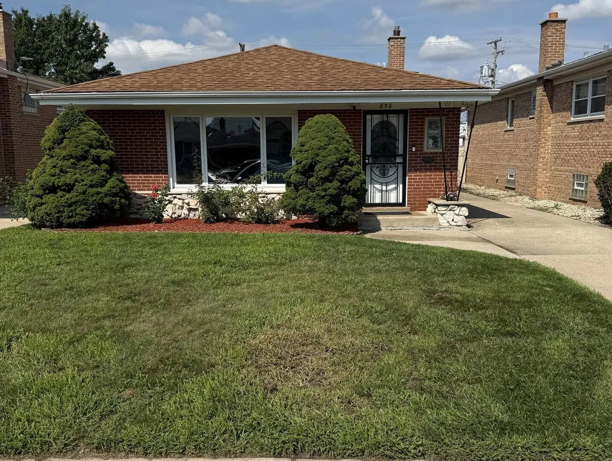656 Saginaw Avenue
