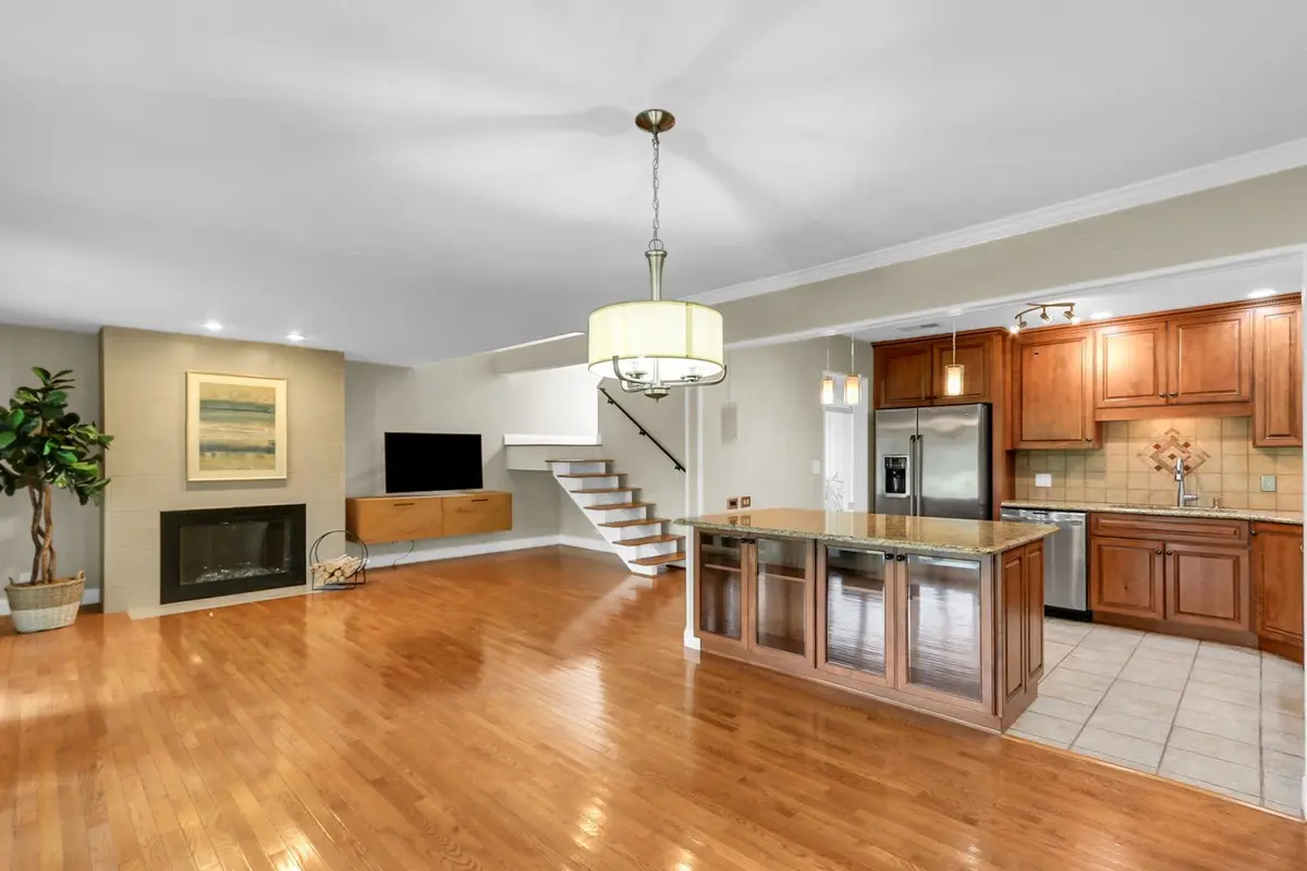 2218 Briar Hill Drive
