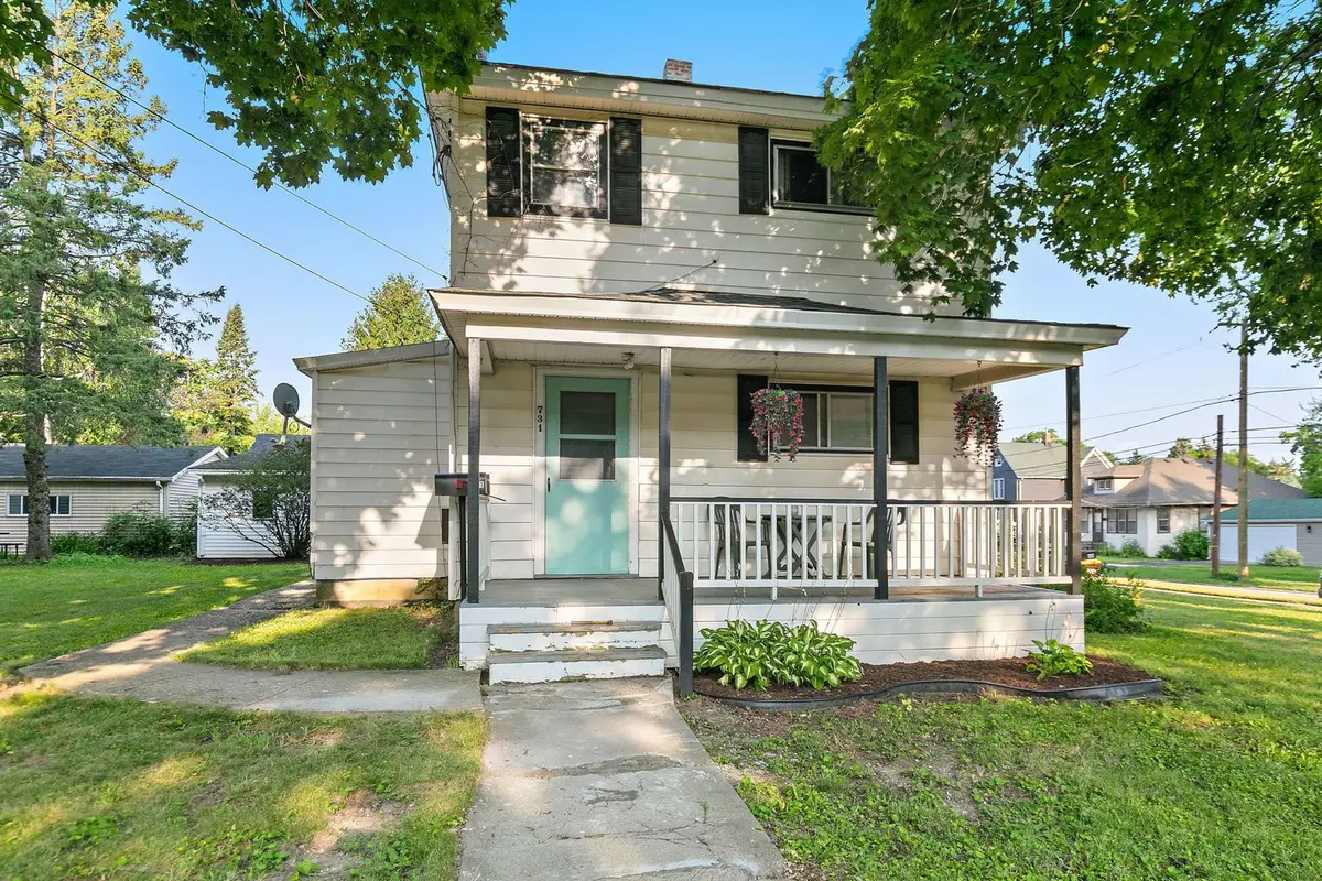 731 N Madison Street