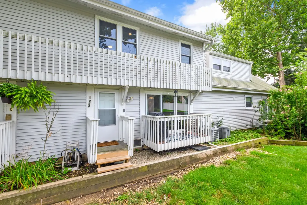 224 Foxhead Court