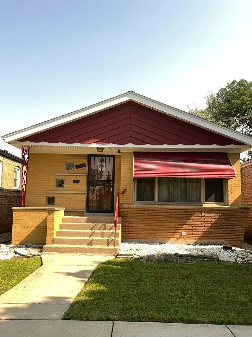 2316 W 80th Place S