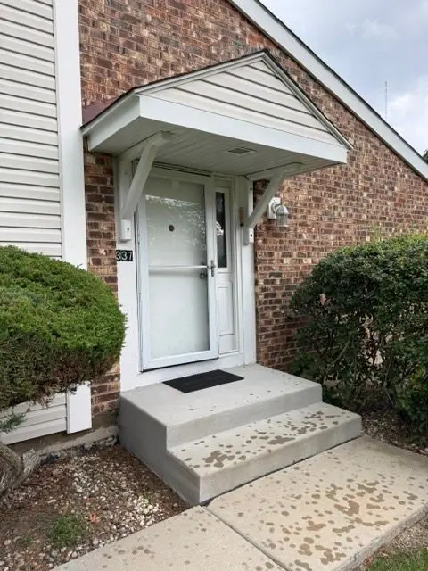 337 E Roland Drive