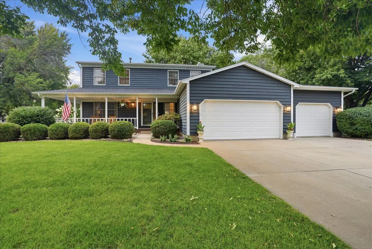 15 Fox Creek Road
