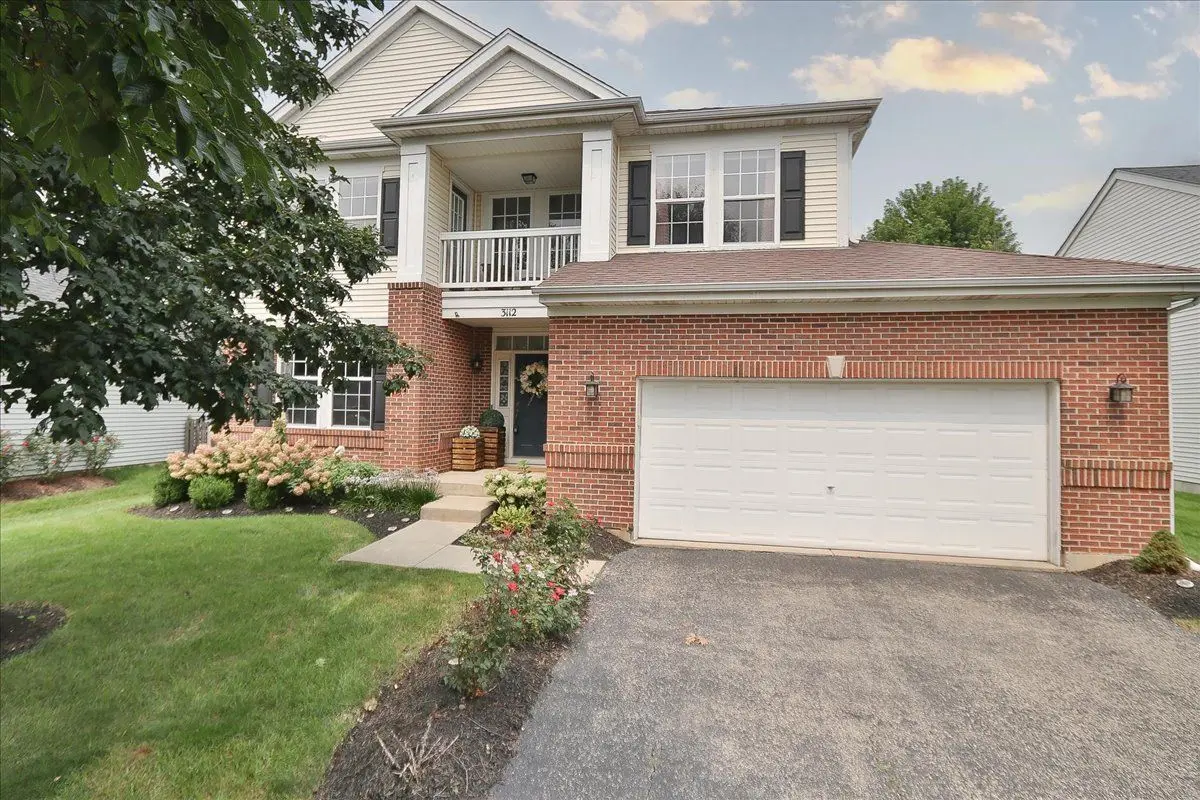3112 Thunderbird Court W
