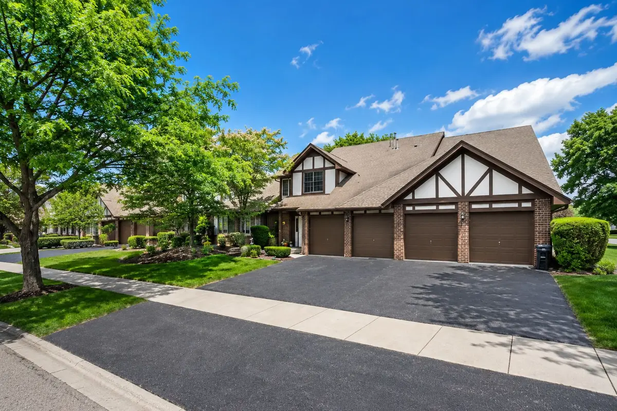 18075 Royal Oak Court