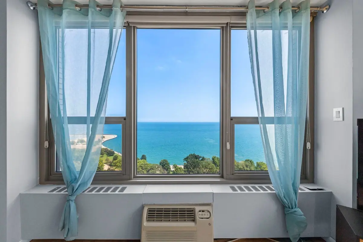 1550 N Lake Shore Drive