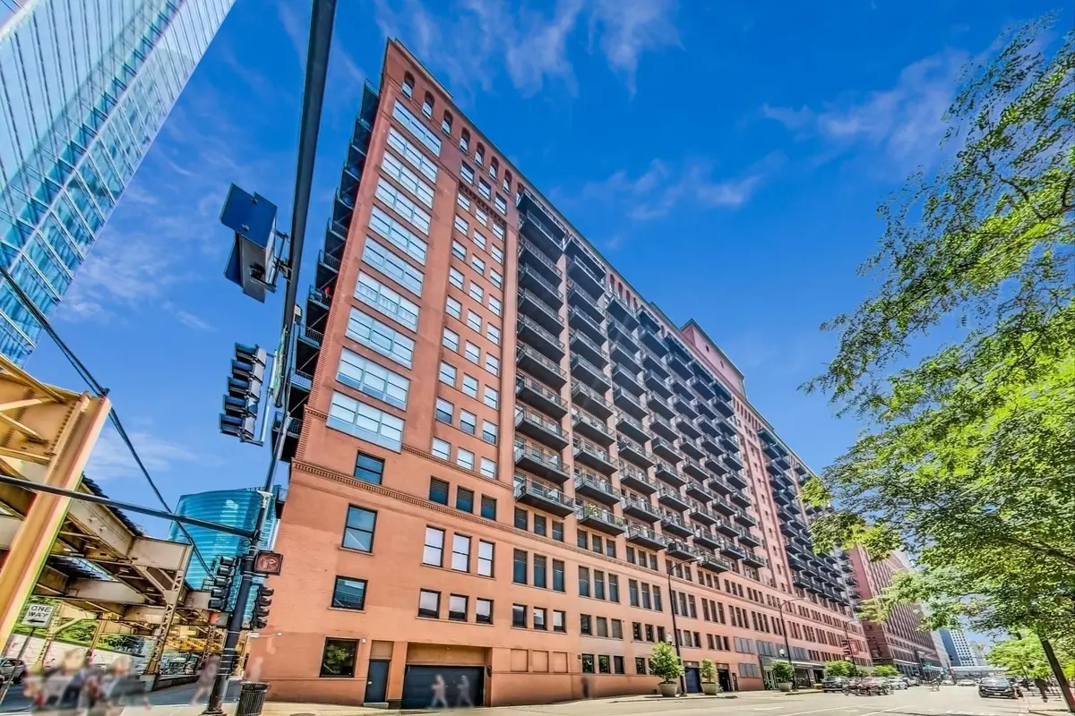 165 N Canal Street