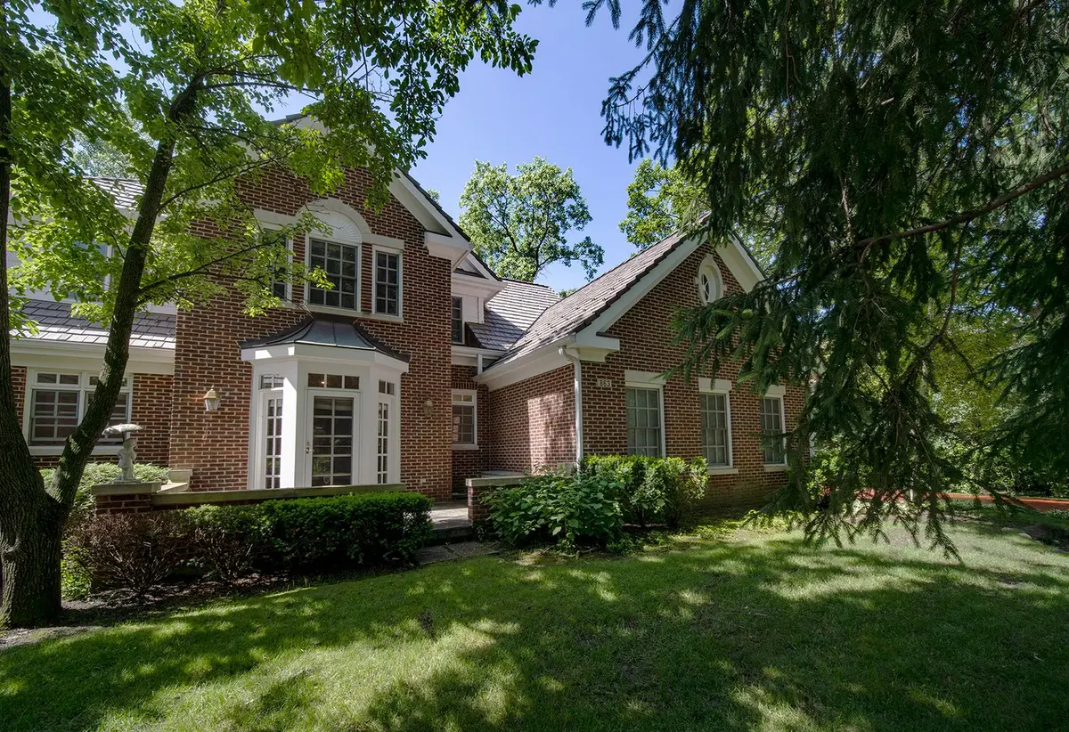 863 Gloucester Crossing