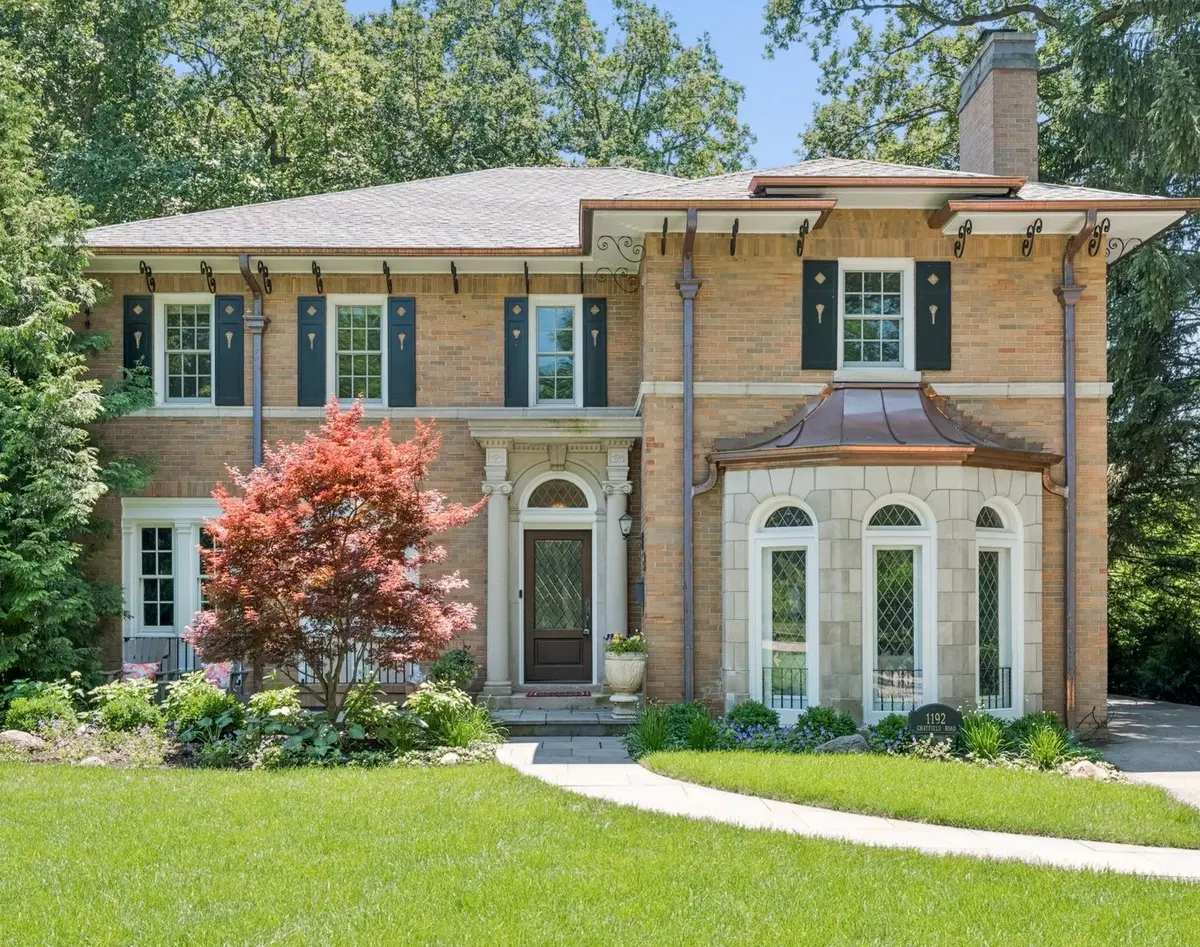 1192 Chatfield Road