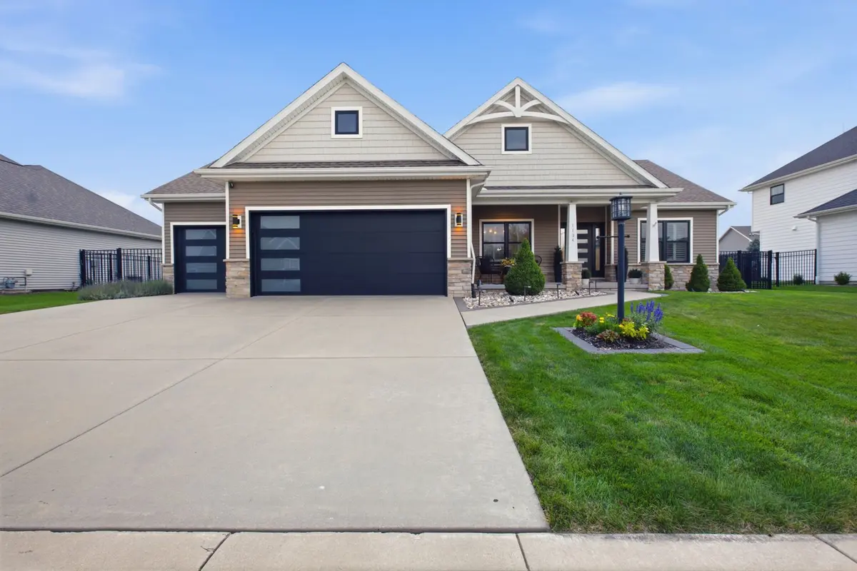 1104 Morningside Lane